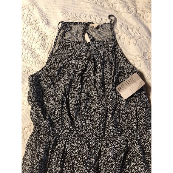 Hem and Thread Flowy Black Floral High Neck Dress Large Boutique - Picture 2 of 4